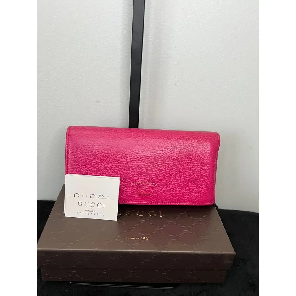Gucci Pink Pebbled Leather Continental Wallet Box Card Chain Italy 354498